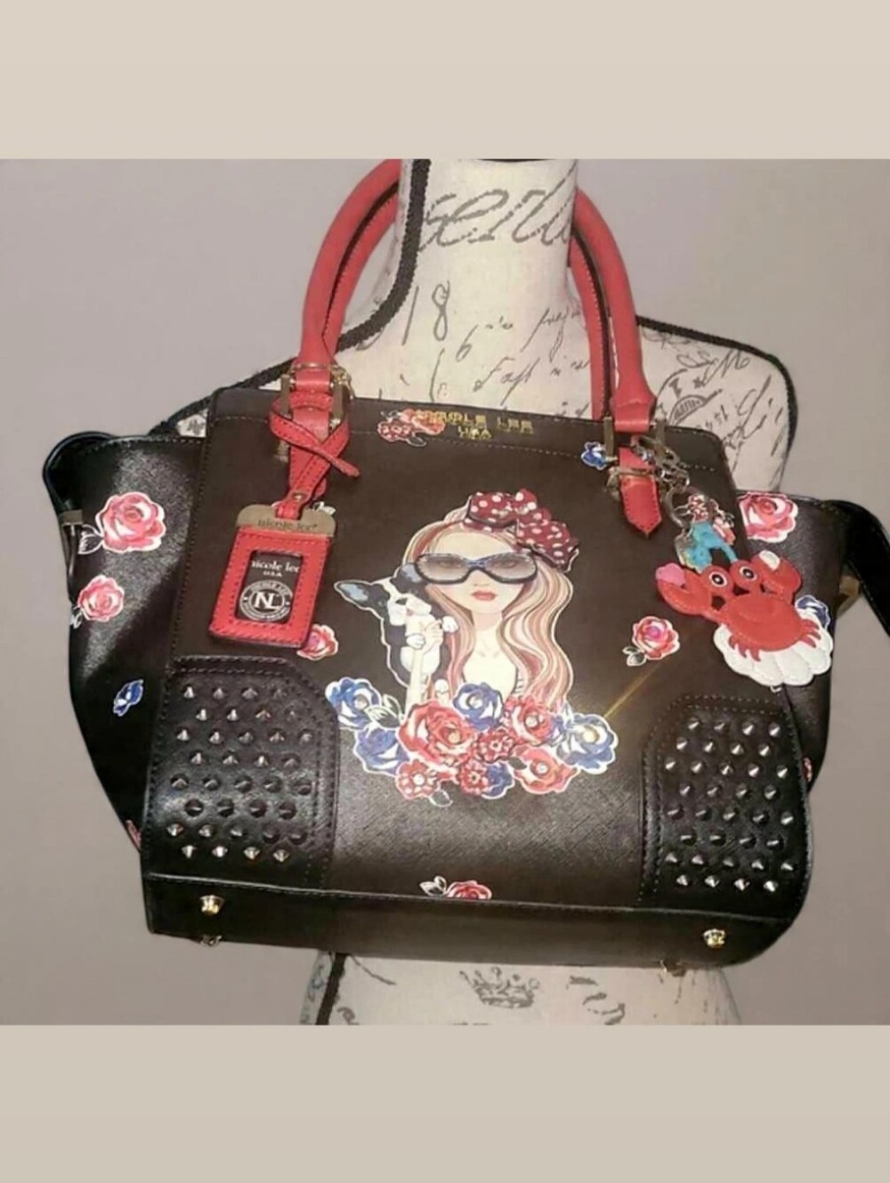 GORGEOUS, CHIC NICOLE LEE, 3D SATCHEL BAG🌺
